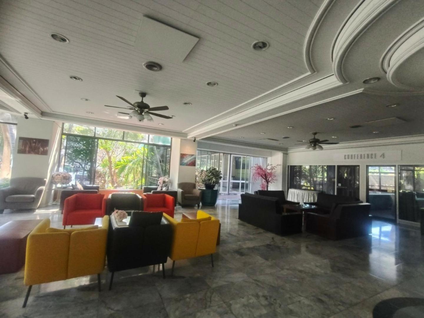 Hotel First Pacific Cirrus Pattaya Exterior foto