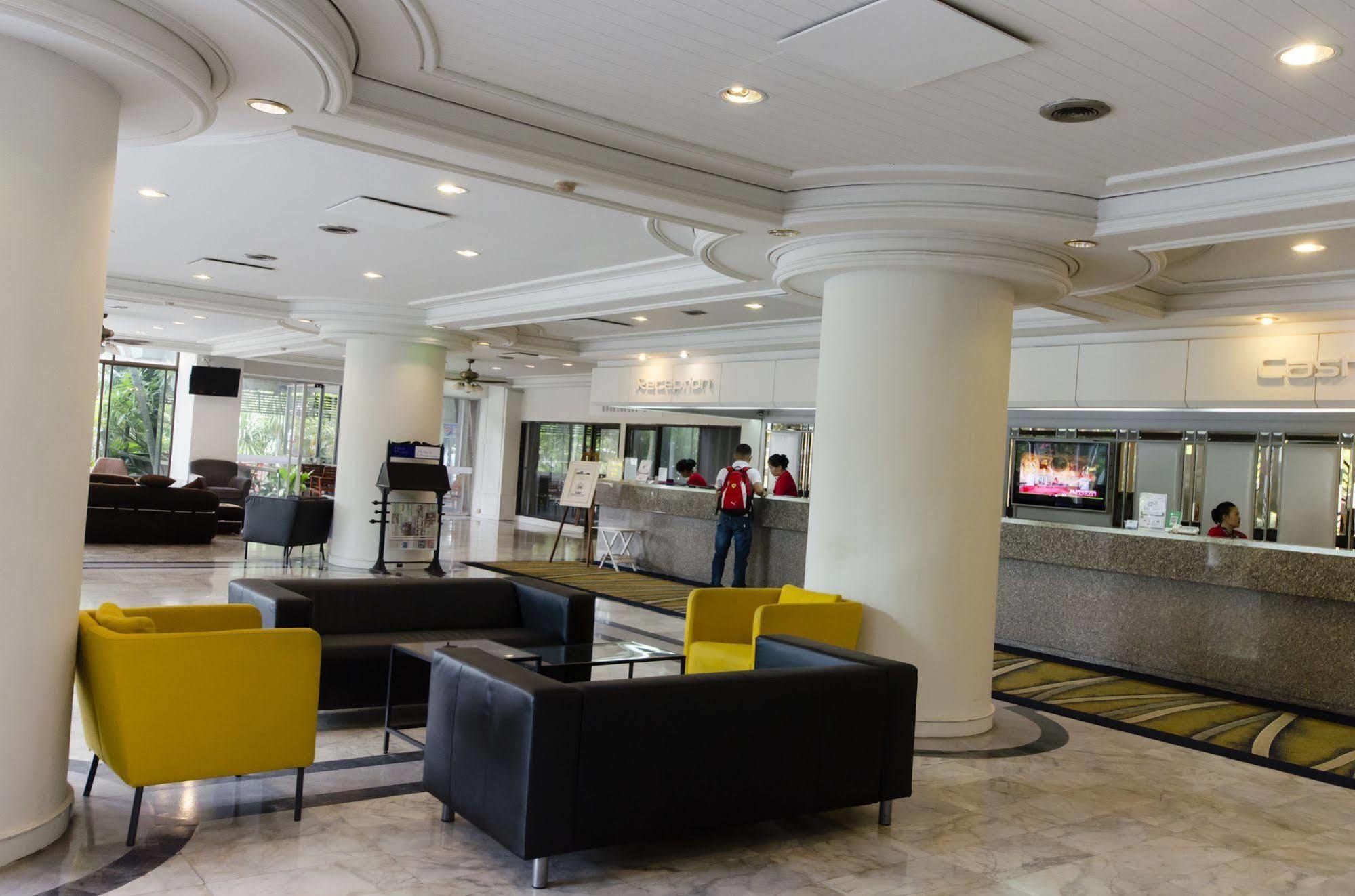 Hotel First Pacific Cirrus Pattaya Exterior foto